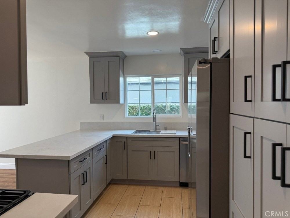 24205 Ward St - Photo 4 of 21