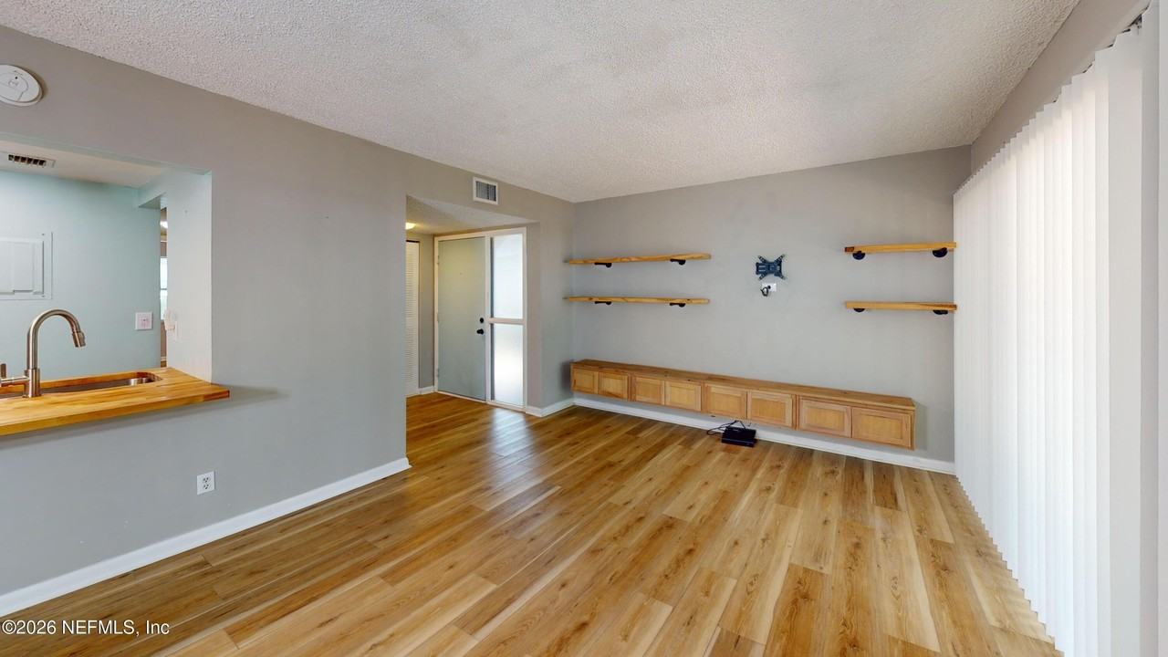 9 Tarragona Ct - Photo 5 of 23