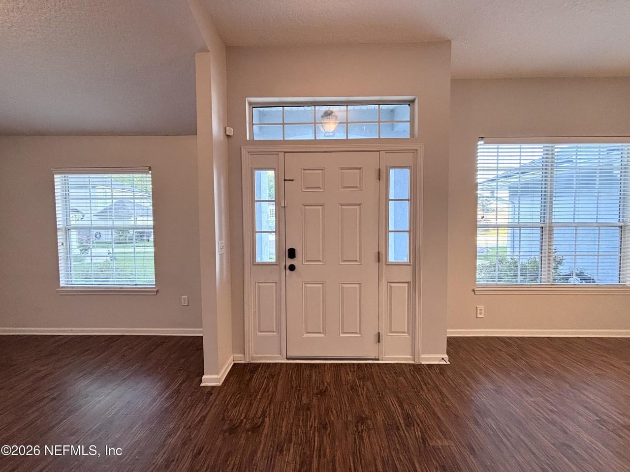 3492 Whisper Creek Blvd - Photo 4 of 28