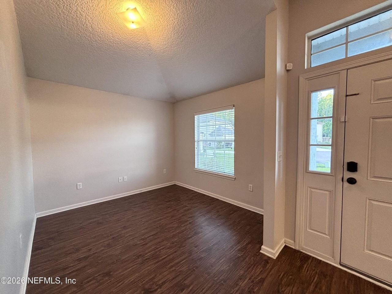 3492 Whisper Creek Blvd - Photo 5 of 28