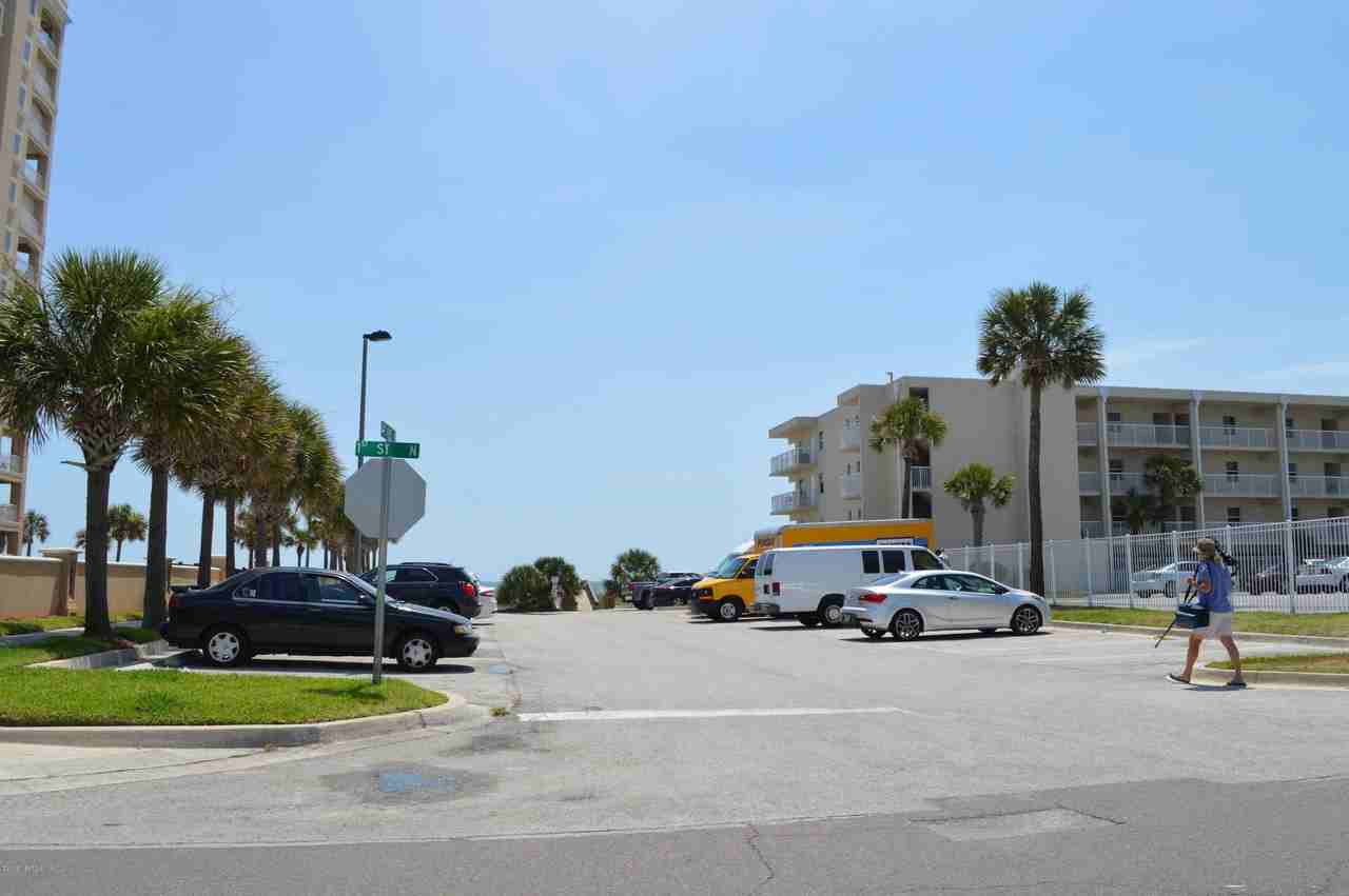 186 11th Ave N - Photo 2 of 22