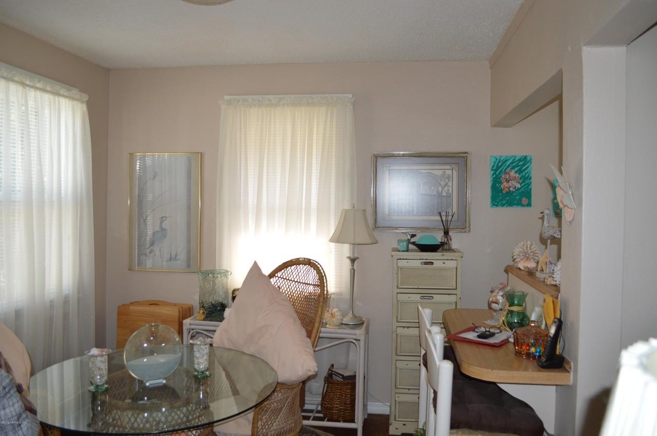 186 11th Ave N - Photo 5 of 22