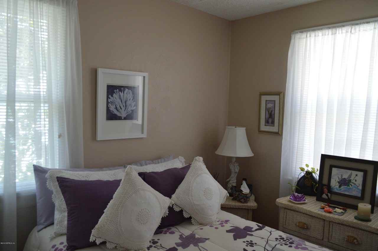 186 11th Ave N - Photo 7 of 22