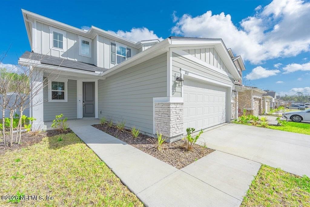 1043 Cedar Slough Dr - Photo 2 of 45