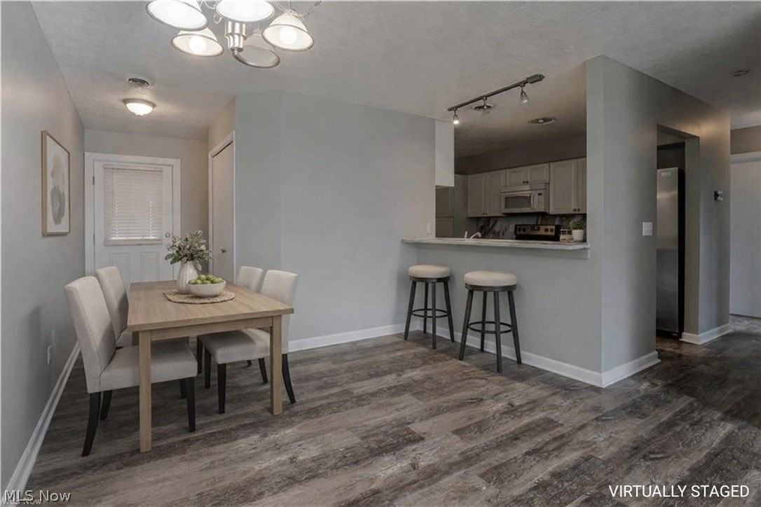 27 Landings Way - Photo 2 of 15