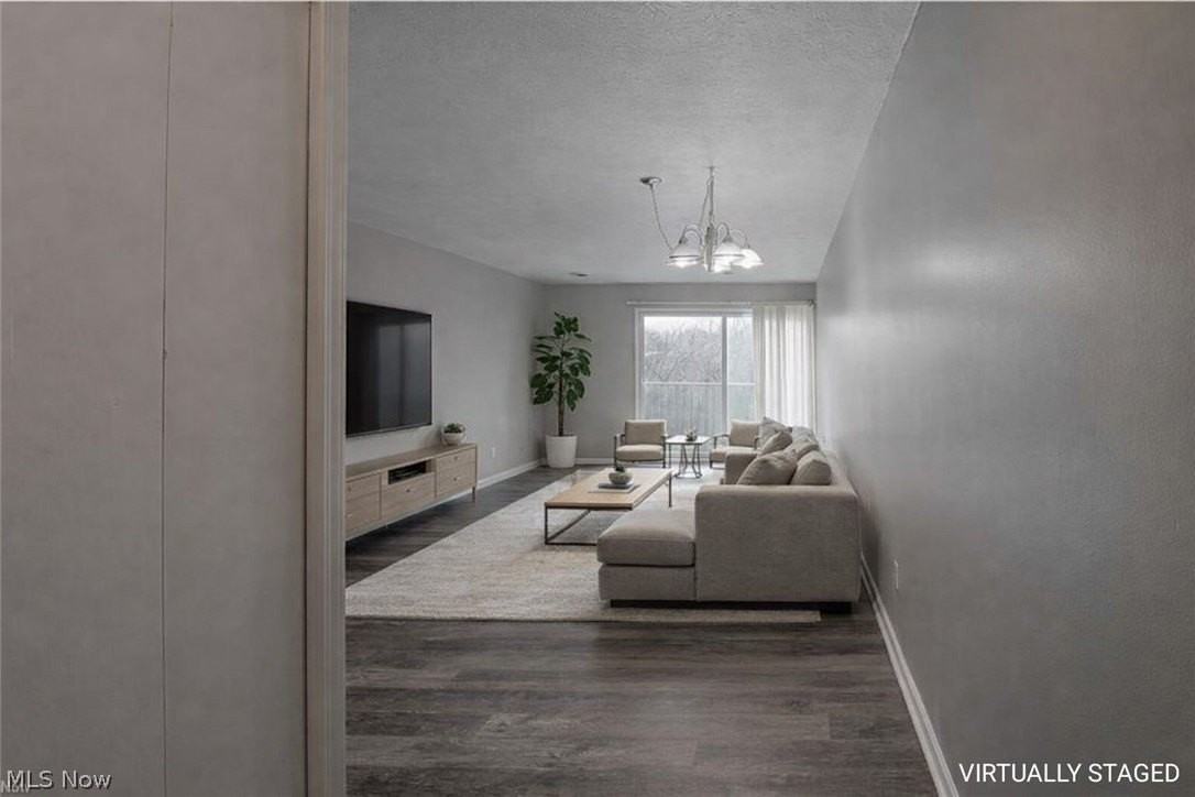 27 Landings Way - Photo 3 of 15