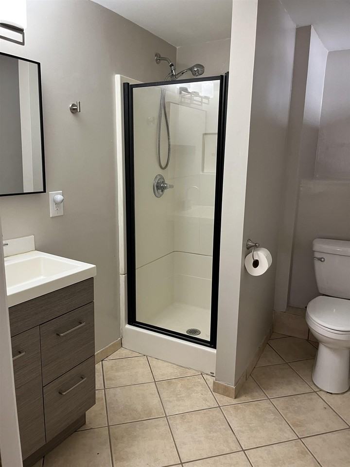 36 Belknap St #A - Photo 3 of 9