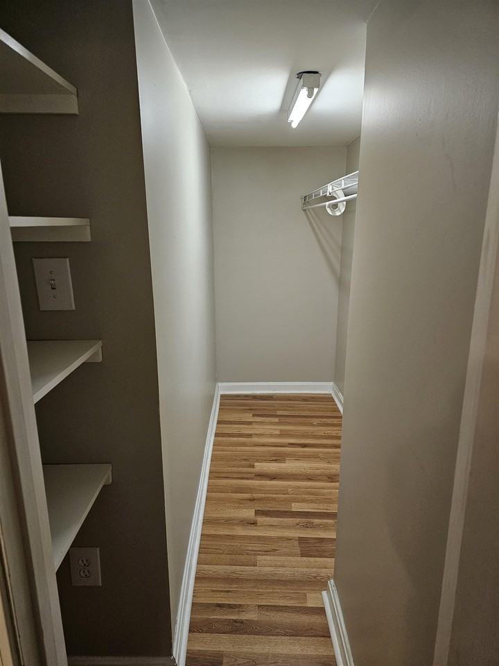 36 Belknap St #A - Photo 5 of 9