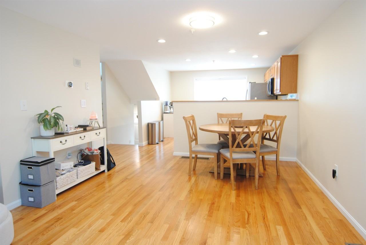 109 Overlook Cir - Photo 6 of 24