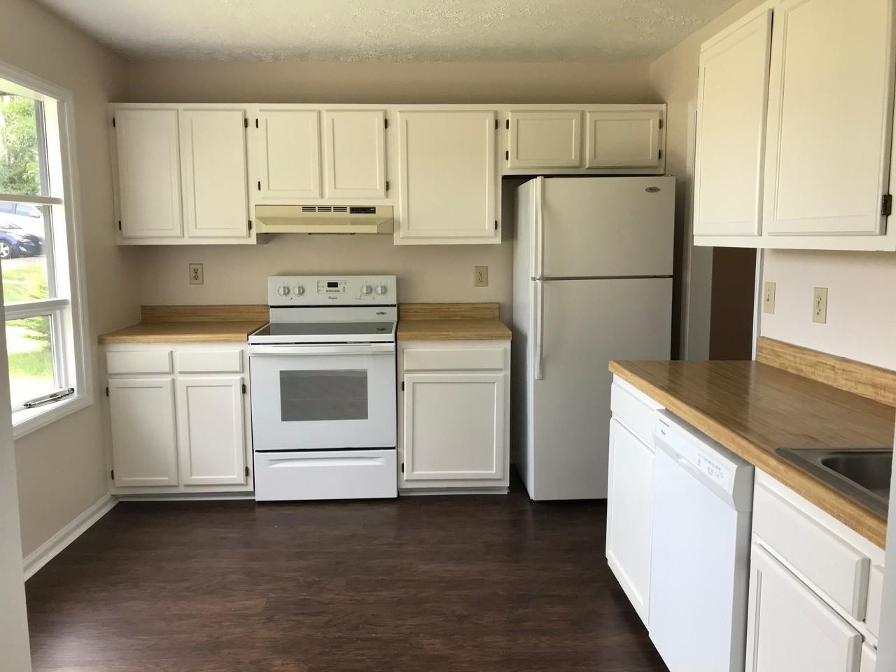 650 Cambria St Nw - Photo 3 of 16