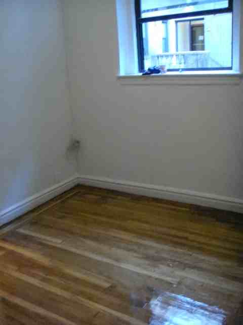 28 Bedford Park Boulevard #A2 - Photo 3 of 4