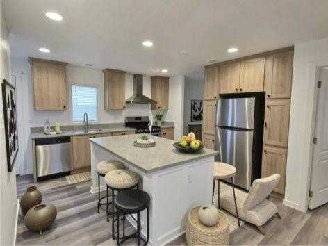 201 Oak Ln #197 - Photo 4 of 6