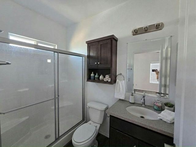 3825 N Nellis Blvd Trlr 83 #83 - Photo 4 of 8