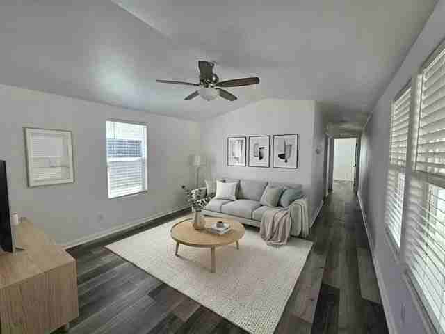 3825 N Nellis Blvd Trlr 47 #47 - Photo 5 of 8