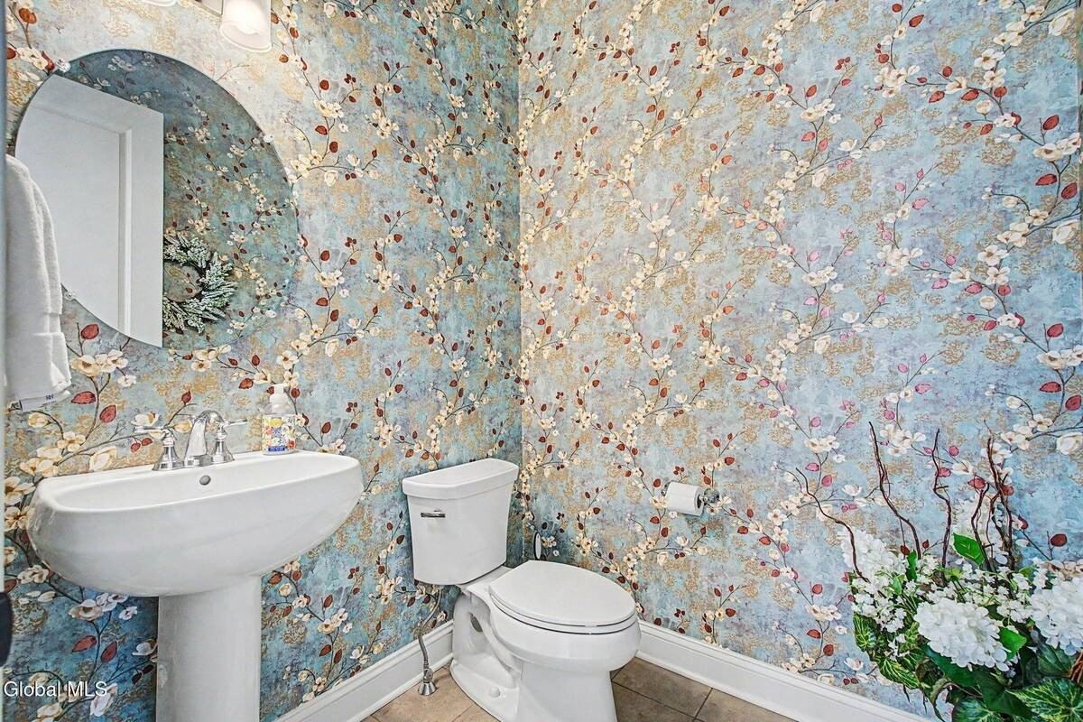 24C Idared Ln - Photo 5 of 36