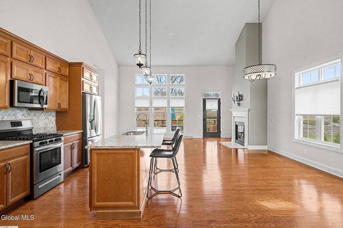 24C Idared Ln - Photo 7 of 36