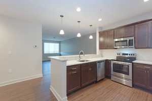 featured image of 101 Nott Ter #307