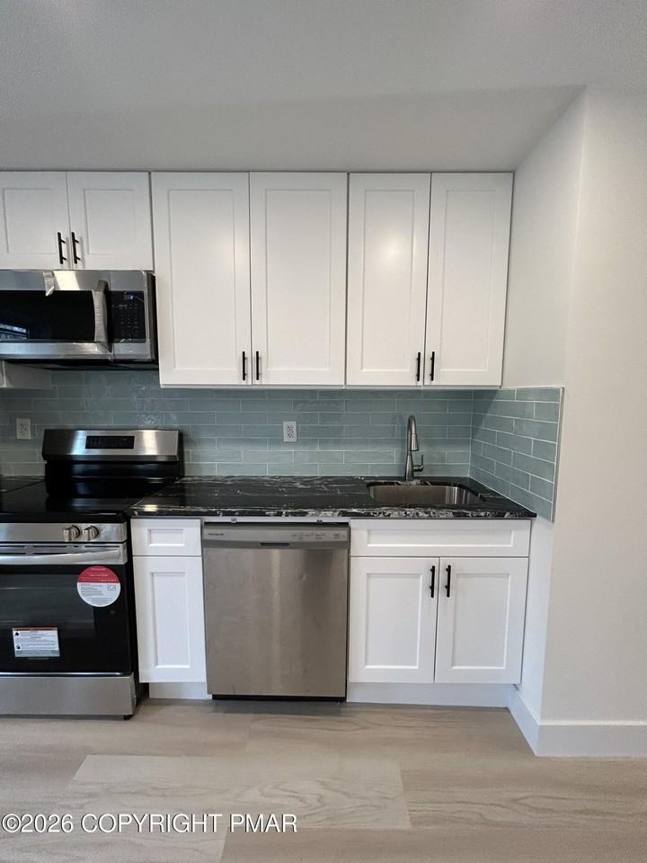 175 Prospect St #175-2 - Photo 7 of 19