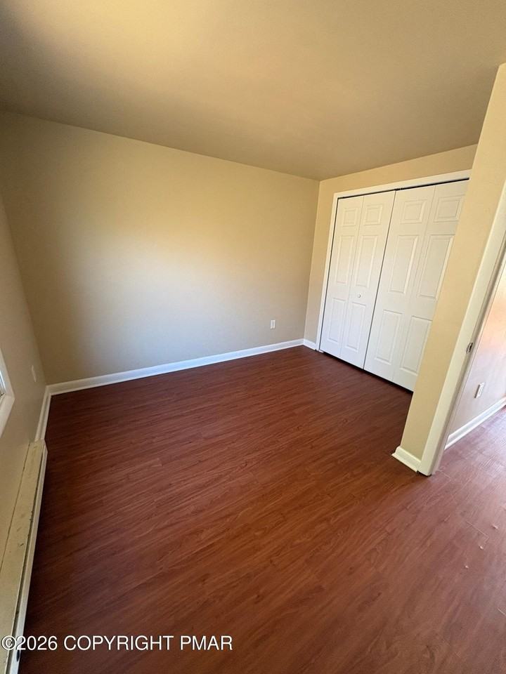 106 Madison St #G3 - Photo 3 of 6