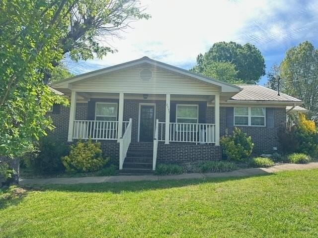 2345 Blackburn Rd Se - Photo 2 of 25