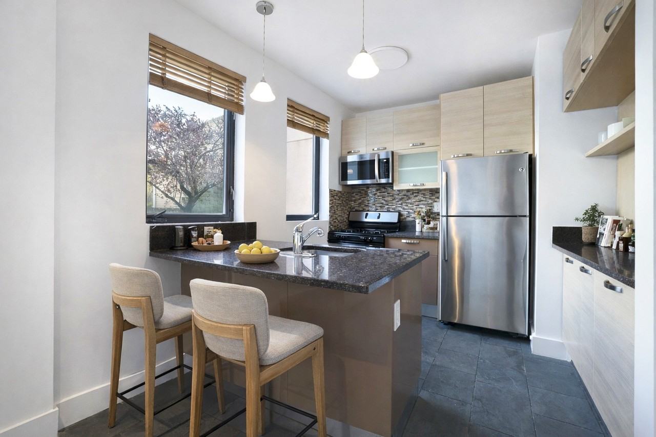 6 Monitor St #1B - Photo 2 of 9