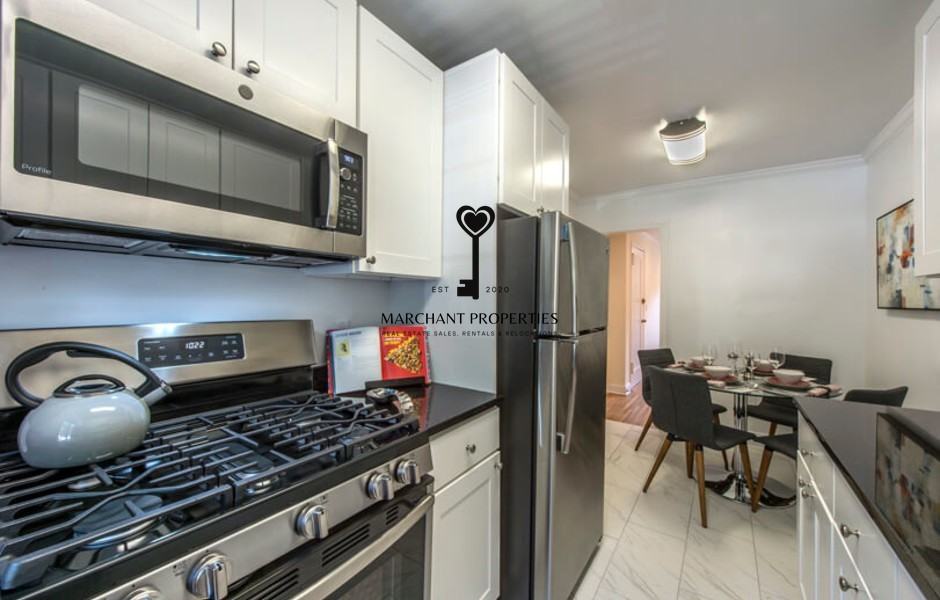 88 Saint Paul St #2 - Photo 4 of 8