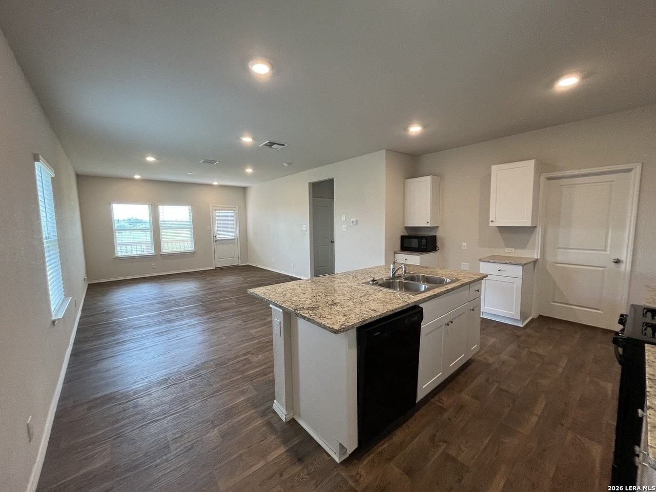 465 Middle Green Loop - Photo 3 of 26