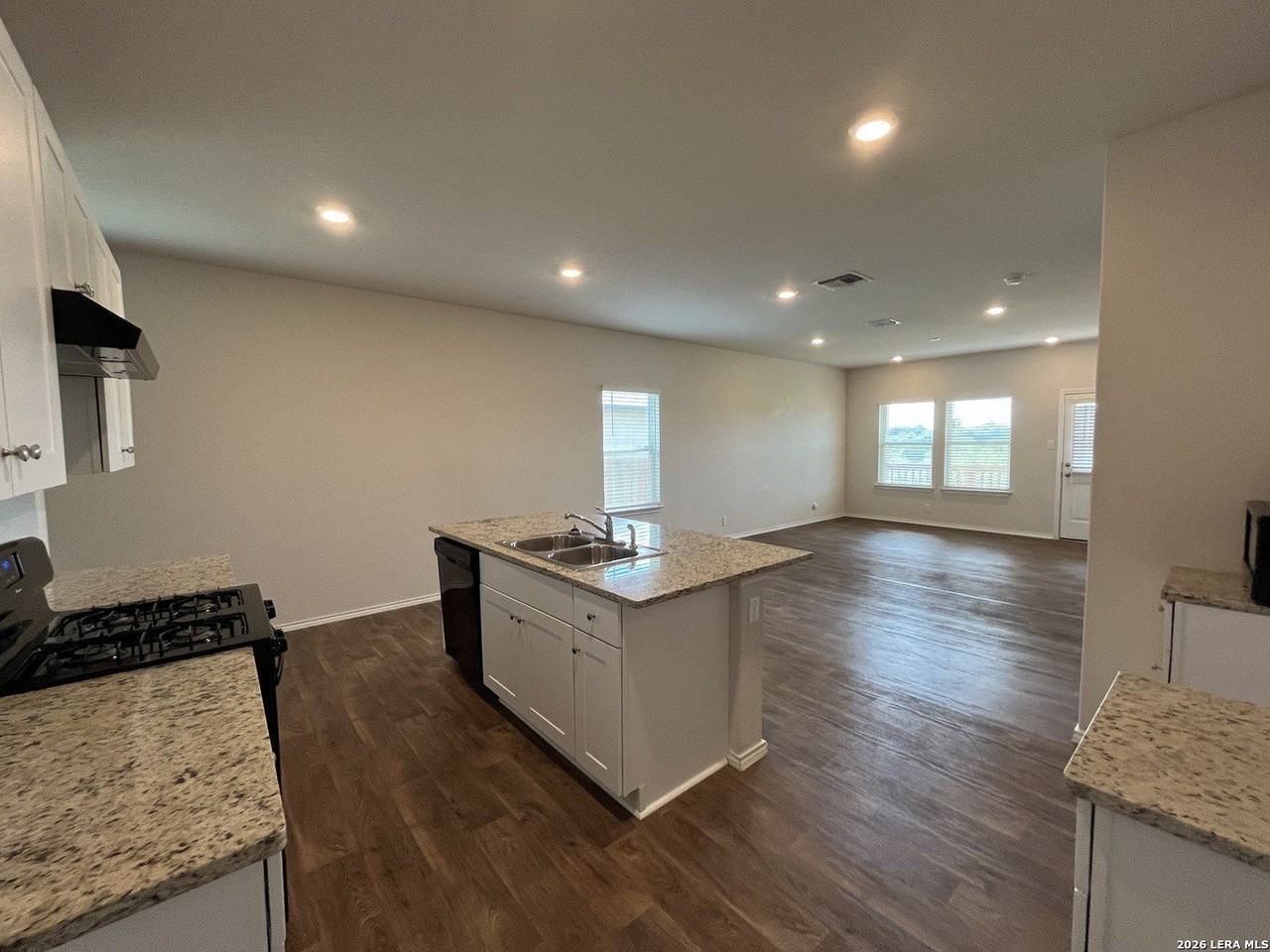 465 Middle Green Loop - Photo 4 of 26