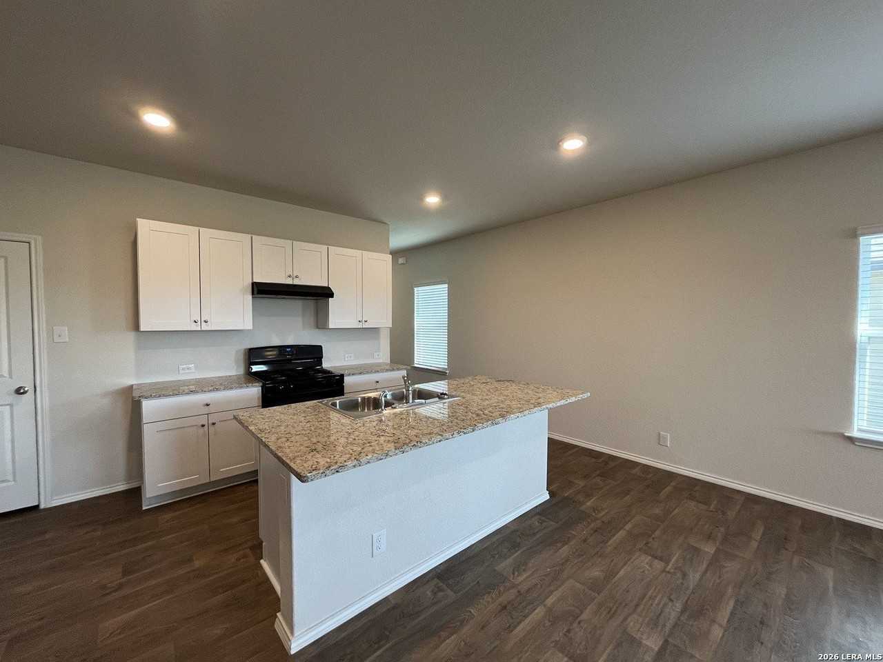 465 Middle Green Loop - Photo 5 of 26