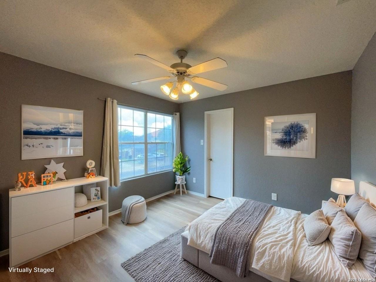 9011 Laguna Fls - Photo 7 of 46