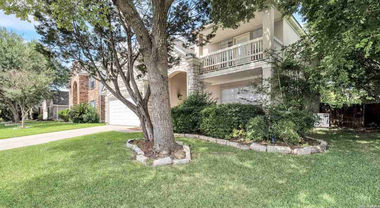 11223 Jadestone Blvd - Photo 2 of 23