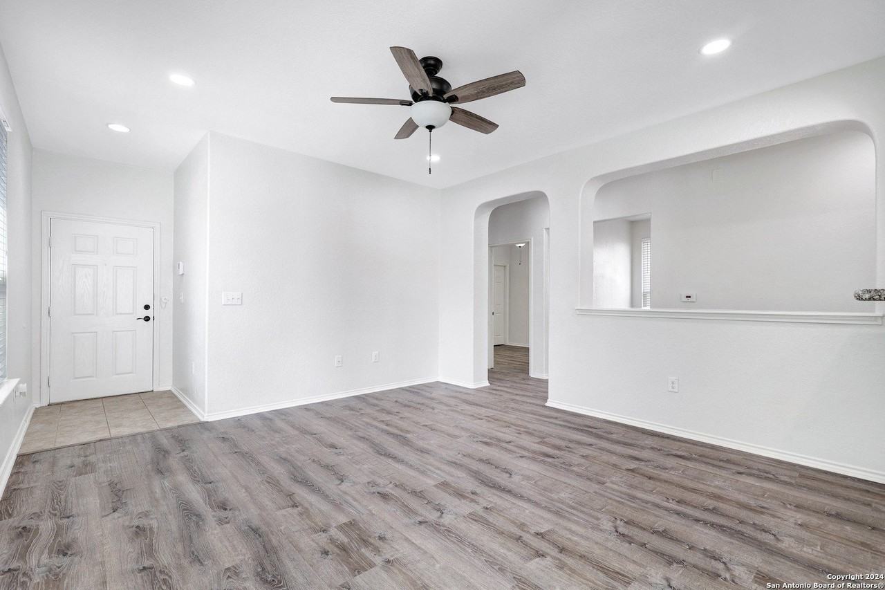 6126 Plumbago Pl - Photo 5 of 25