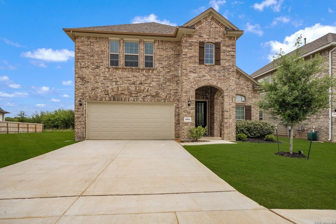 10064 Mulhouse Dr - Photo 2 of 43