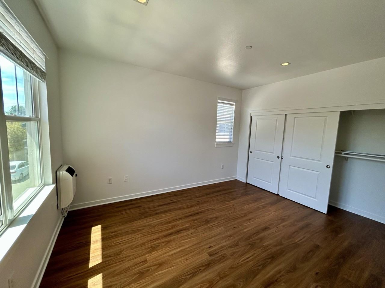 322 W Micheltorena St #C - Photo 7 of 12