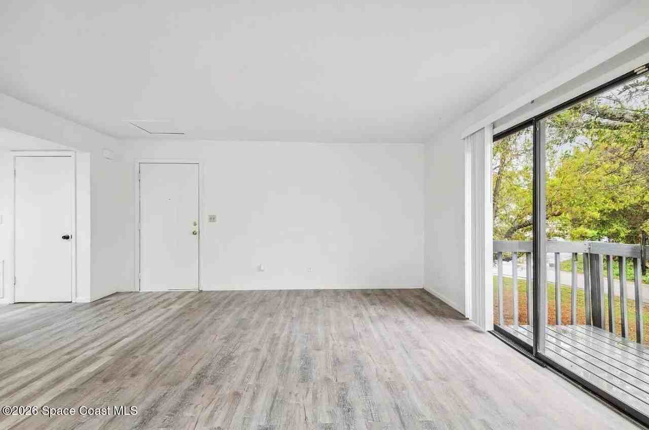 3222 Tree Ridge Ln Ne - Photo 3 of 20