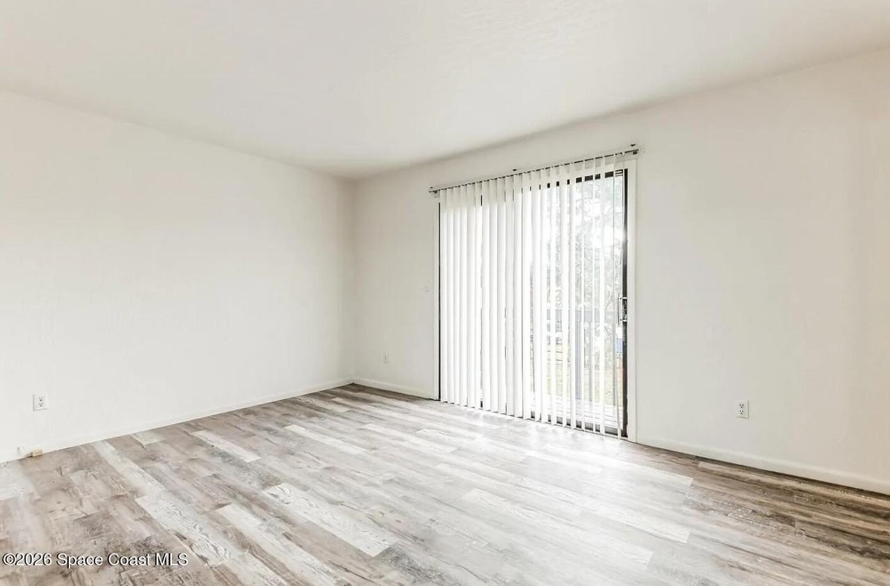 3222 Tree Ridge Ln Ne - Photo 4 of 20