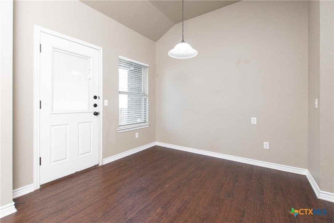 502 Sladecek Dr #A - Photo 5 of 20