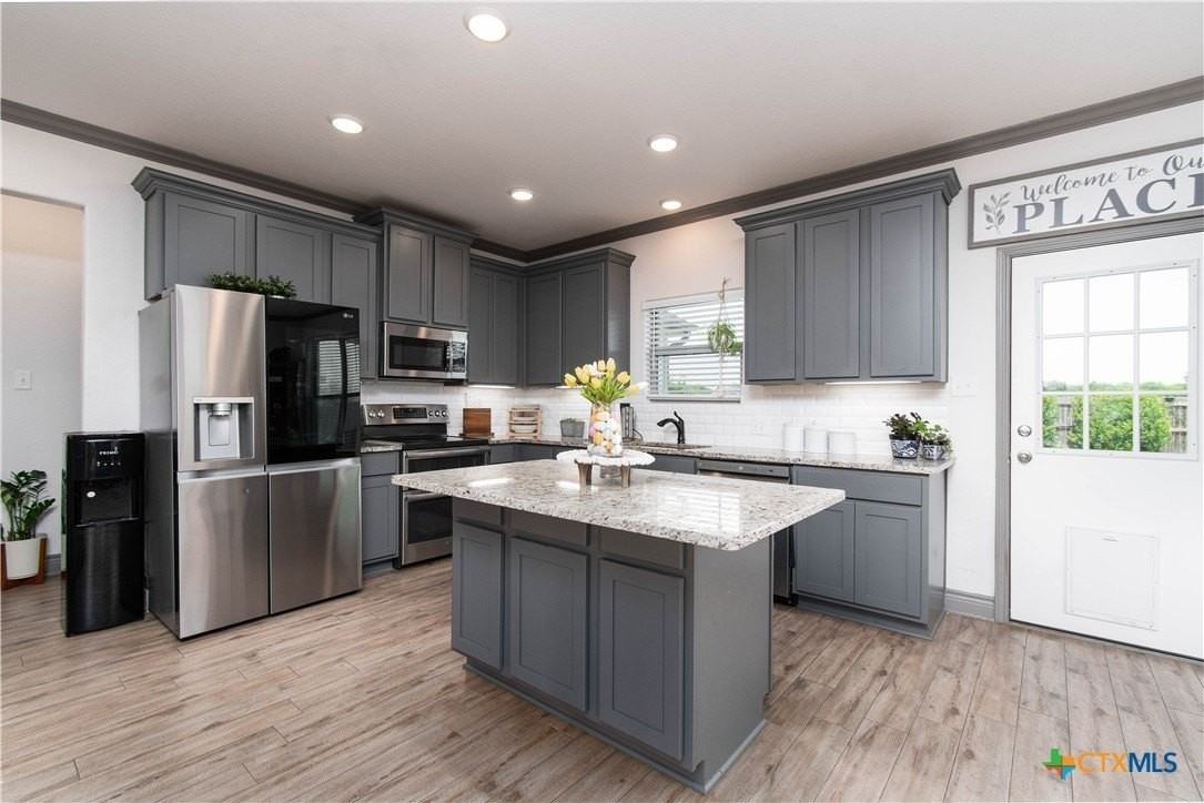 3810 Twilight Dr - Photo 7 of 25