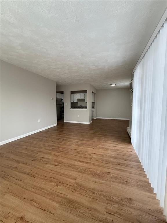 400 New River Rd #905 - Photo 5 of 9