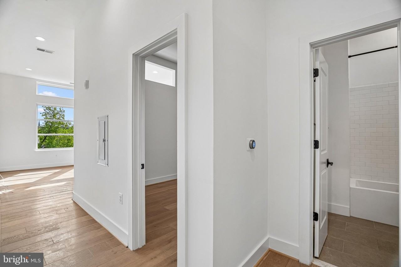 4308 Georgia Ave Nw #502 - Photo 6 of 29