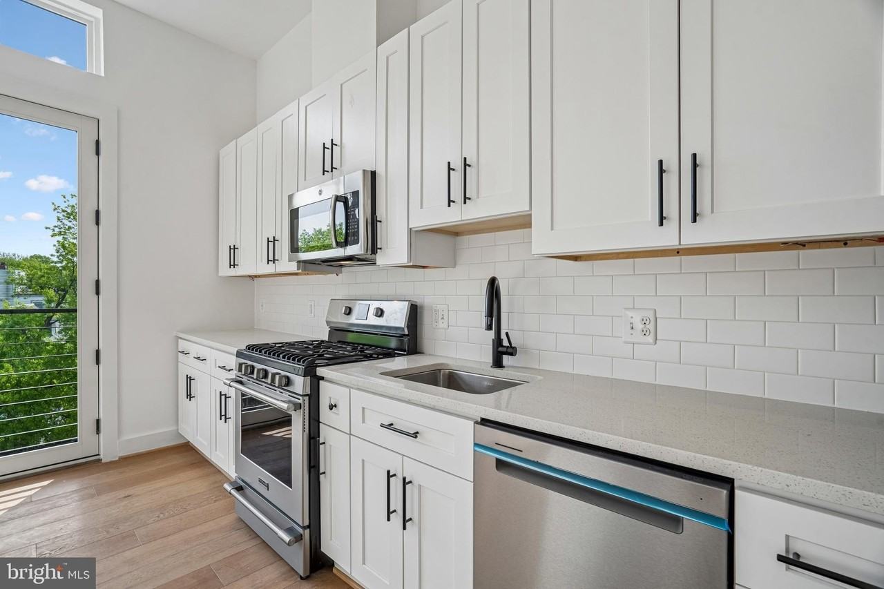 4308 Georgia Ave Nw #502 - Photo 6 of 29