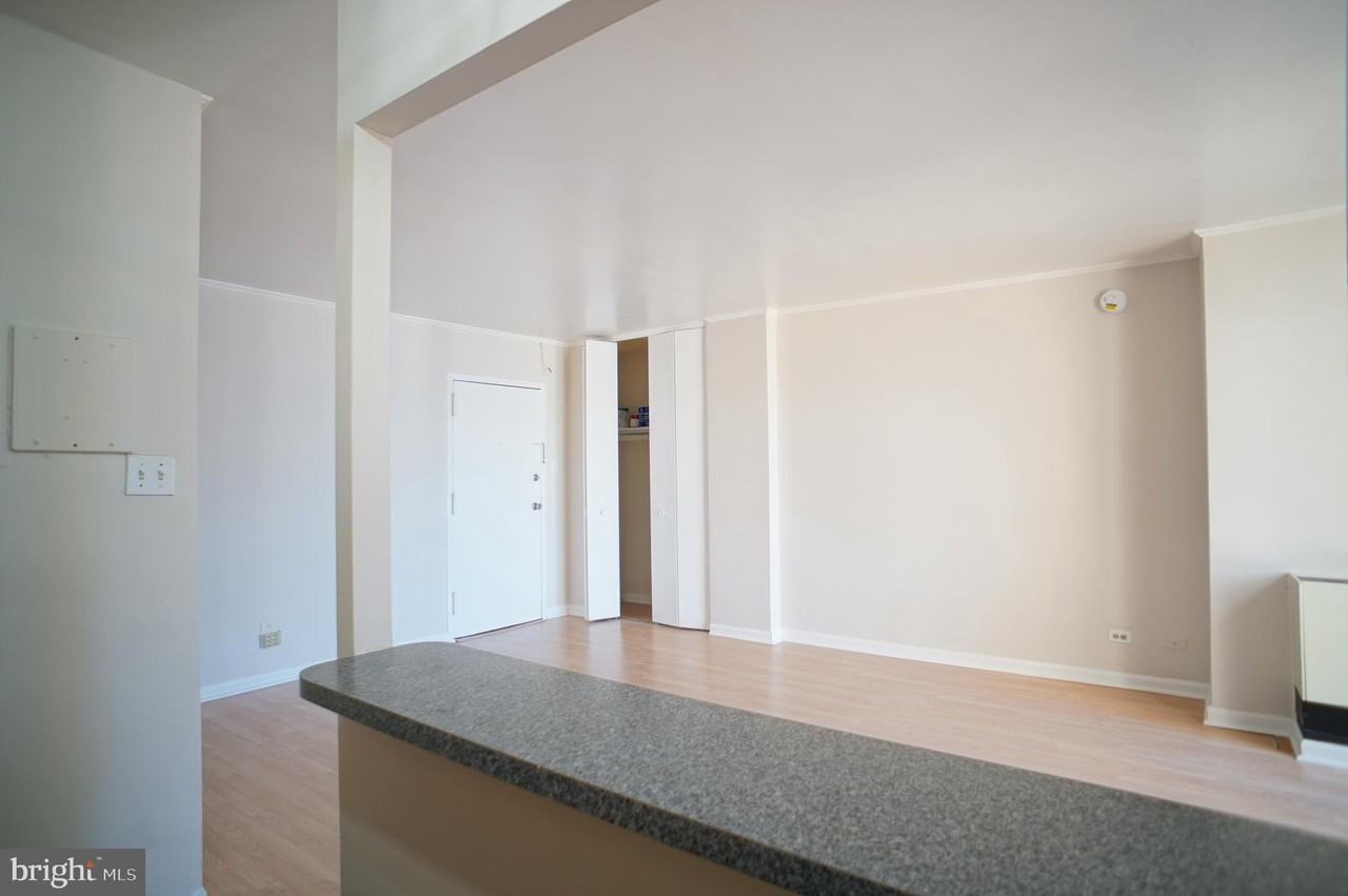 1260 21st St Nw #510 - Photo 7 of 13