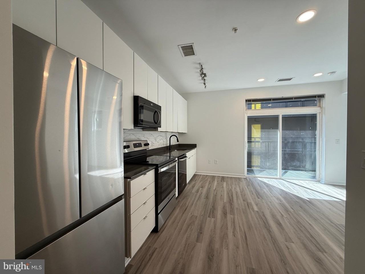 1250 9th St Nw #315 - Photo 2 of 17