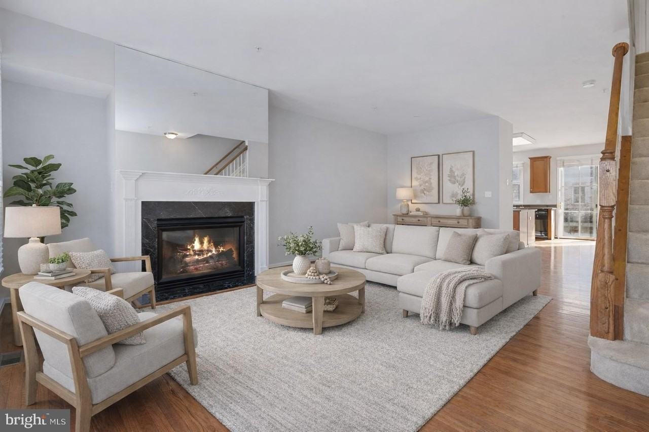 2319 Boston St #4 - Photo 2 of 36