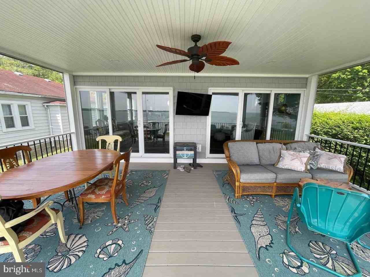 2513 Barrison Point Rd - Photo 5 of 18