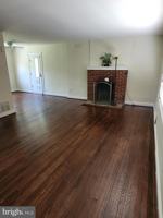 featured image of 7465 Oakland Mills Rd