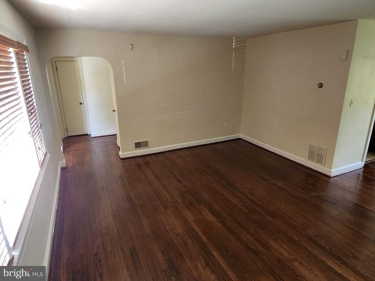 7465 Oakland Mills Rd - Photo 4 of 23