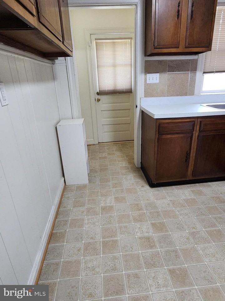 7465 Oakland Mills Rd - Photo 6 of 23