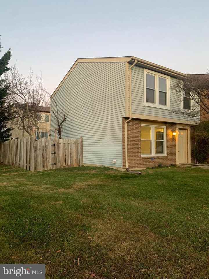 11815 Quassia Ct - Photo 2 of 14