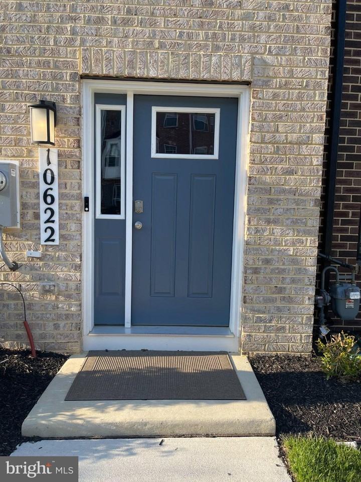 10622 Meridan Hill Way - Photo 5 of 22